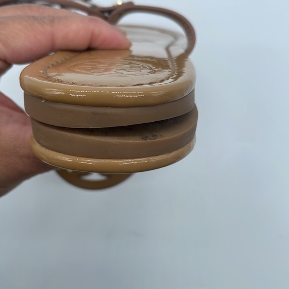 Tory Burch Beige patent leather flat Miller thong t strap sandals 10.5 - Picture 6 of 8